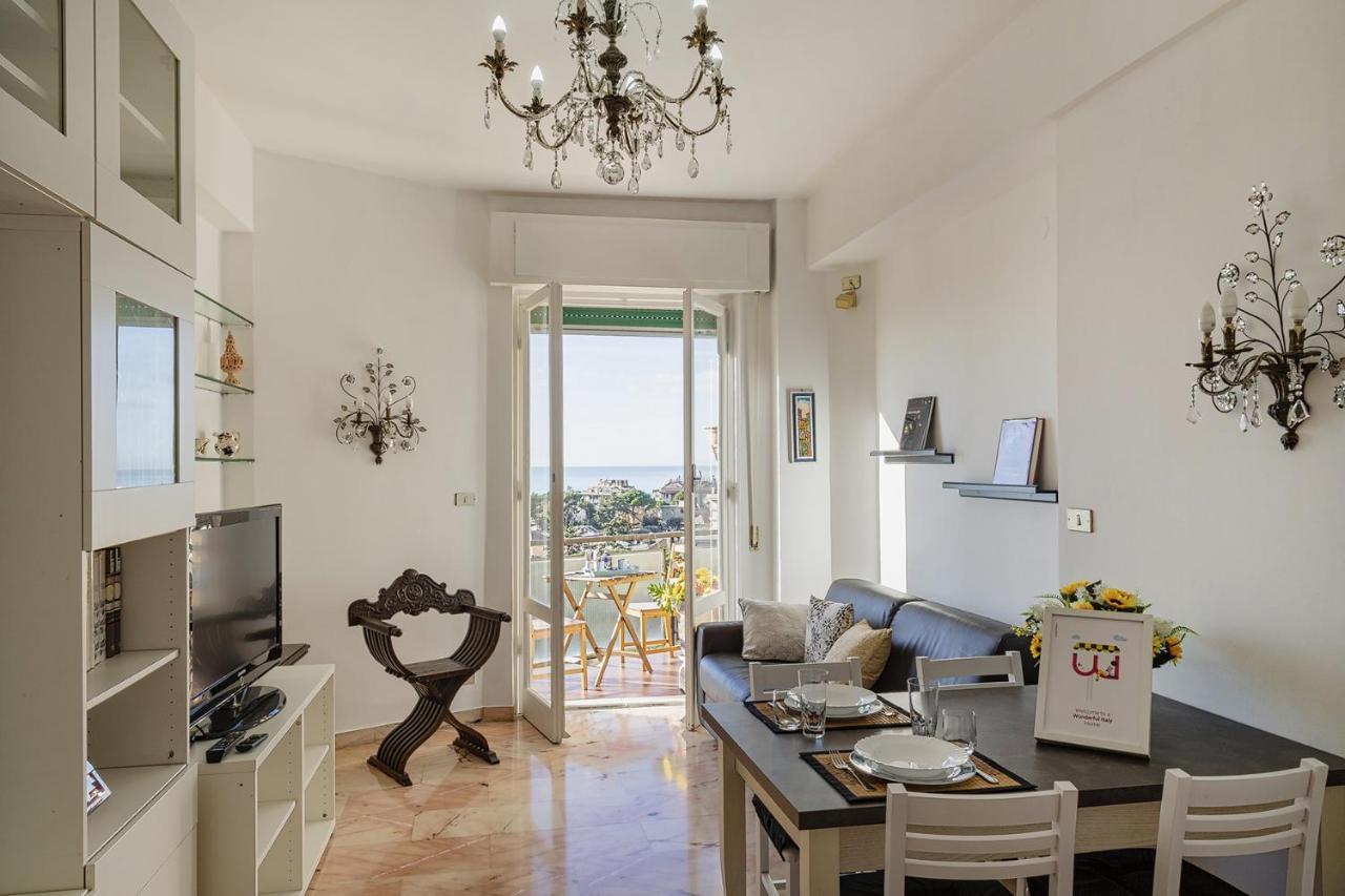 Homey Seaview Apartment By Wonderful Italy Genoa Bagian luar foto